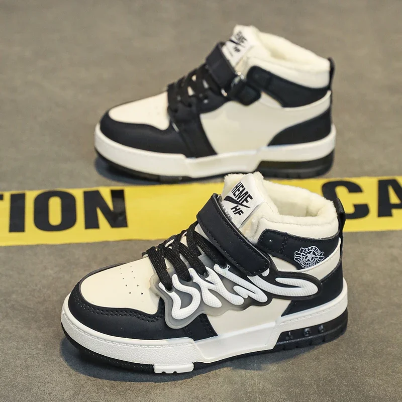 

Children's Walking Shoes High Top Winter Warm Casual Shoes Fashiona Outdoor Sports Classical Luxury Designer Kids Sneakers