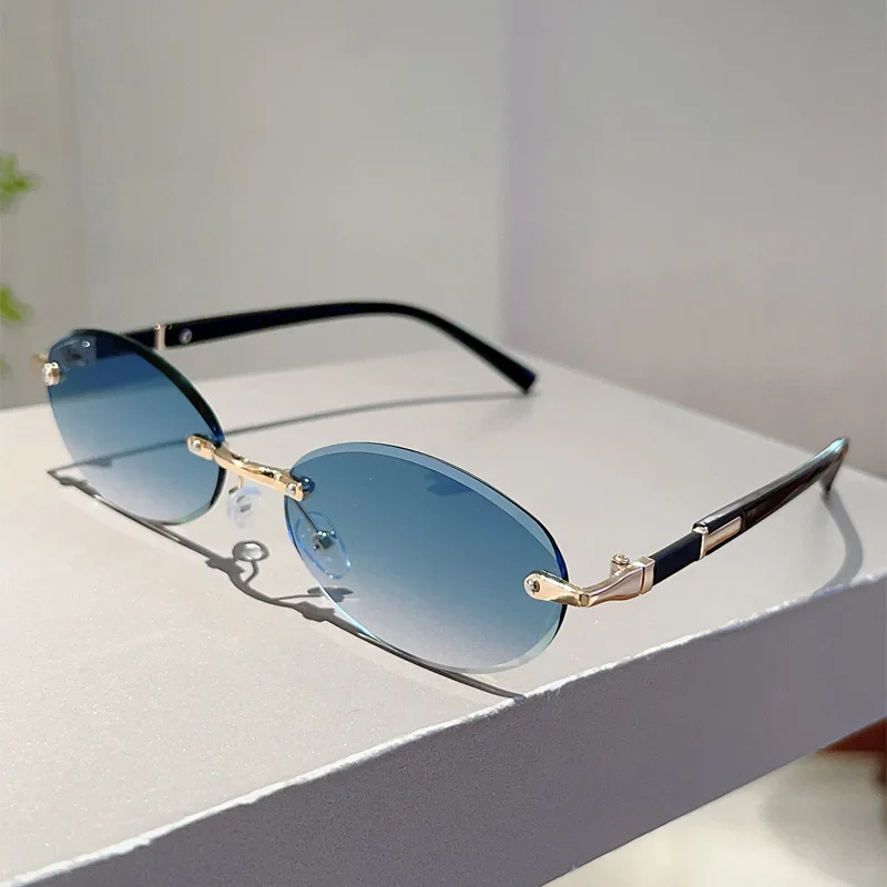 Personalisierte ovale Sonnenbrille im Retro-Stil für Damen und Herren, hochwertige Metall-Sonnenbrille, luxuriöse rahmenlose Sonnenbrille für Reisen, UV400-Sonnenbrille – Detail 10