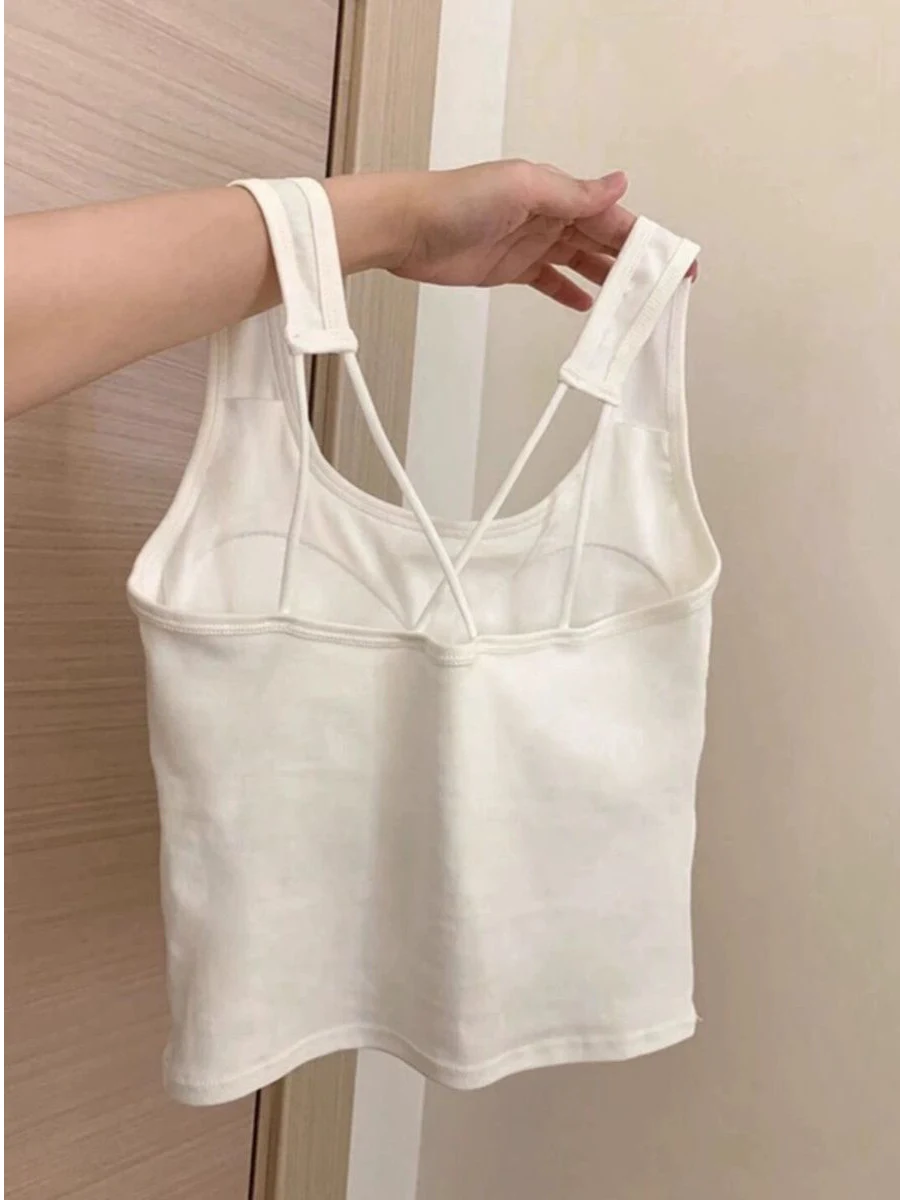 

Женский летний топ-жилет Spicy Girl с открытой спиной, на тонких бретельках, с чашечками, для ранней весны, нежный и элегантный