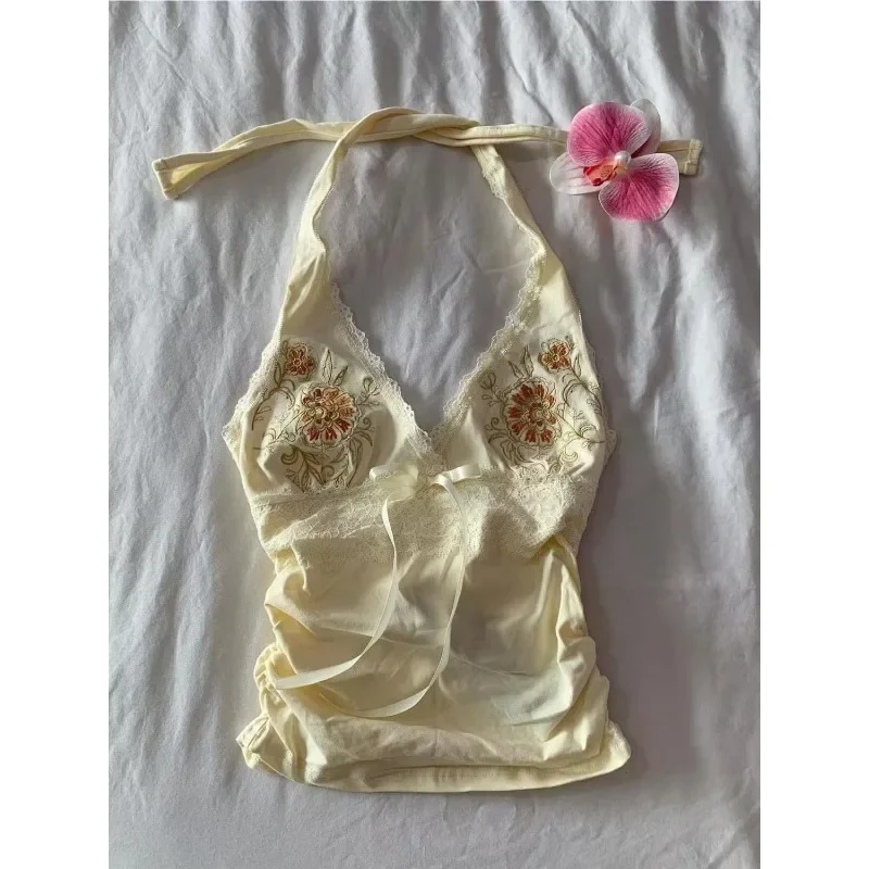 Nieuwe Amerikaanse Vintage kanten hals geborduurde jarretel sexy T-shirts voor dames zomerontwerp casual hoogwaardige gotische baggy top