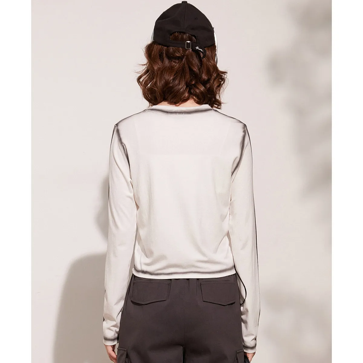 LOUISYAO dégradé Spray couleur T-shirt 2025 printemps hauts personnalité décoration col rond femmes à manches courtes t-shirts