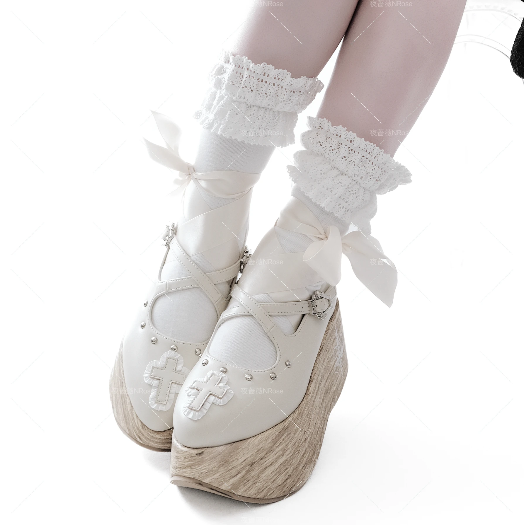 Doll Lullaby Gothic Wood Grain Thick Sole Single Shoe Gothic Subculture Strap Cross Rocking Horse Shoe view 2