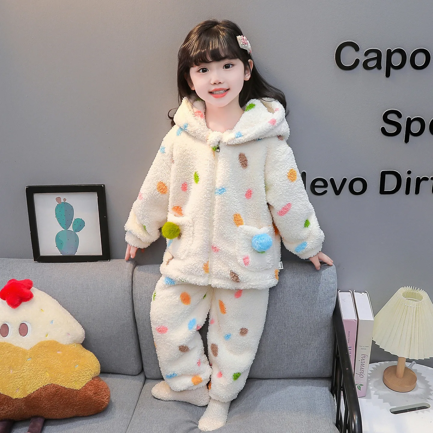 

Girls Pajamas Set Thickened Winter 2025 New Baby Girl Autumn and Winter Children's Winter Coral Fleece Loungewear