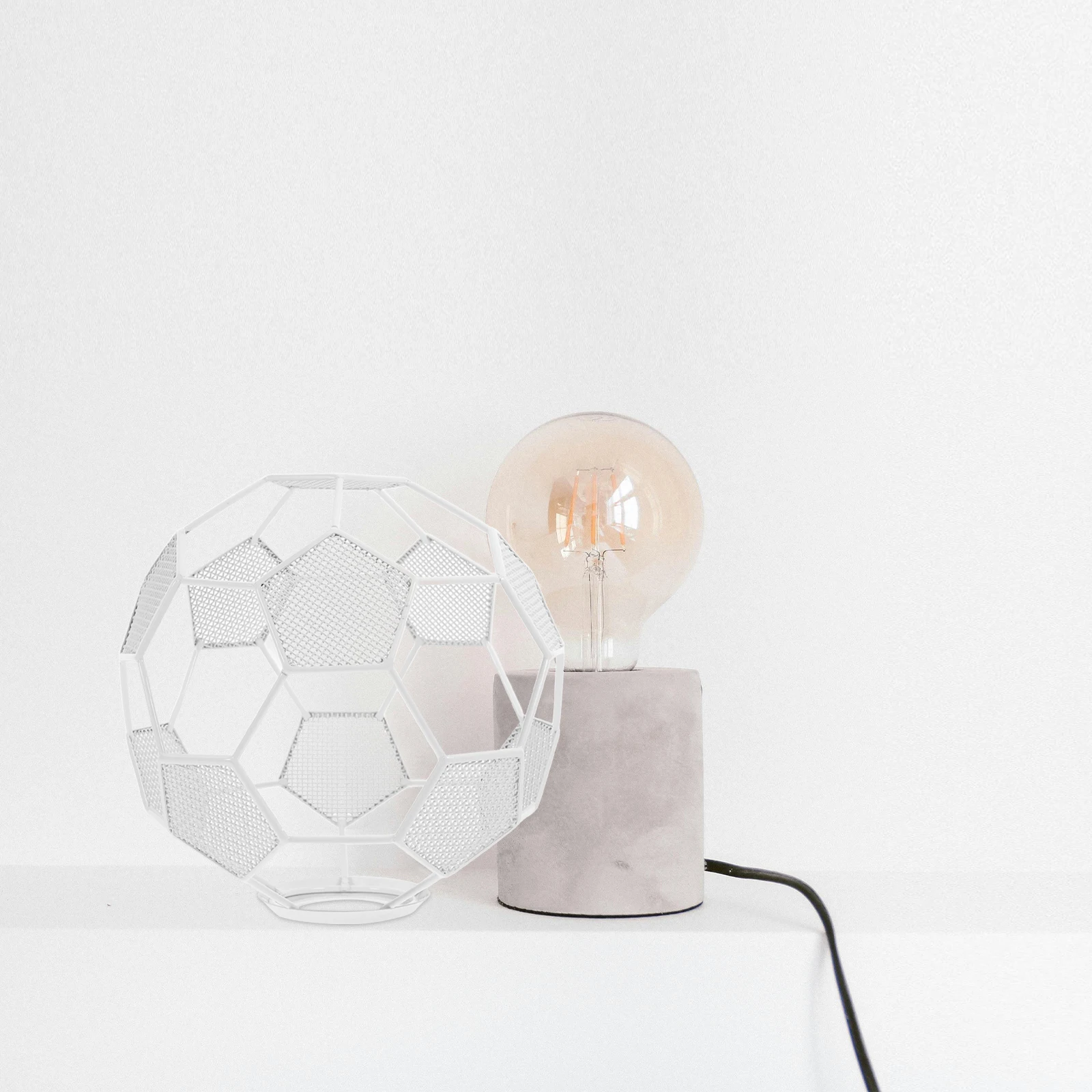 

Football Lamp Shades Soccer Shape Metal Light Cage Hollow Out Cover for Living Room Bars Retro Style Lighting Accessories