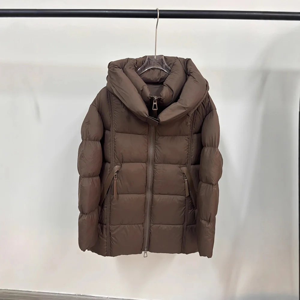 سترة نسائية شتوية جديدة لعام 2025 بغطاء للرأس للركاب في شارع العليا 90% سترة أوزة أسفل