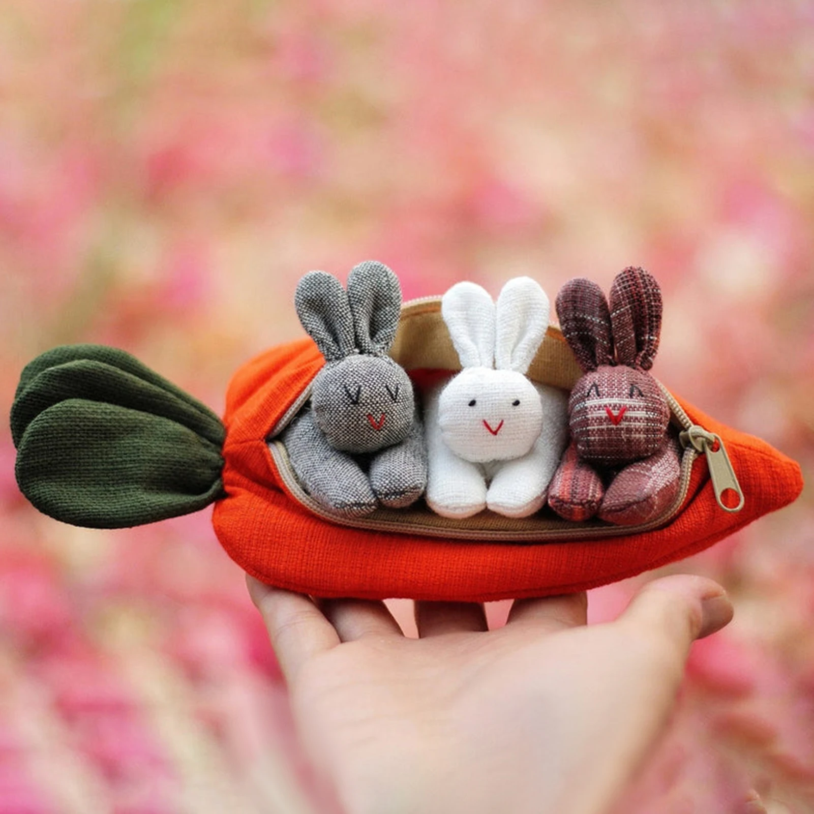 Easter Mini Plush Bunny Doll 3 Bunnies In Carrot Purse Toy Easter Decorations Cute Rabbits Portable Bag For Children Gifts Home