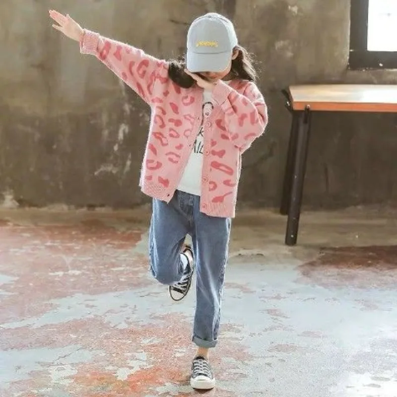 UNITIM 2026 Herbst Kinder Mädchen Strickjacke Pullover Teenager Mädchen Leopardenmuster Ein-Knopf-Pullover 2-12 Jahre Junior Mädchen Strickwaren Mäntel – Detail 6