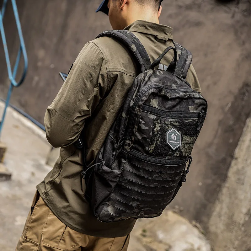 Mochila táctica EMERSONGEAR 14L para Airsoft, senderismo y caza - imagen 4