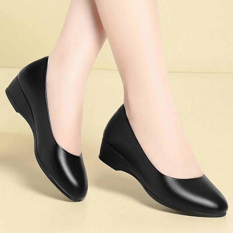 

Women's Shoes High Quality Soft Leather Shoes Fashion Wedges Platform Shoe Classic Black Professional Work Shoes Slip on Loafers