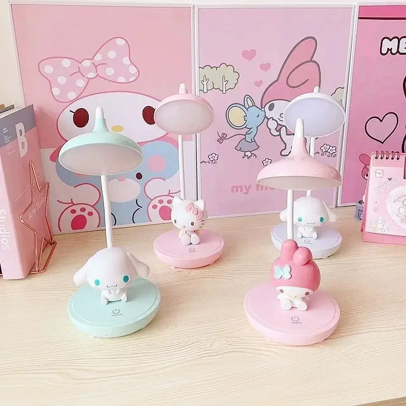 My Melody Cinnamoroll Hello Kitty high-looking desktop decoration ornaments LED simple cute creative cartoon DIY doll table lamp