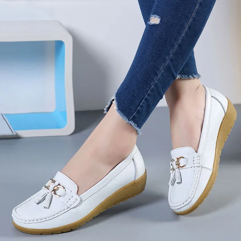 XIHAHA Fashion Women's Flats Ballet Shoes Cut Out Leather Breathable Moccasins Woman Boat Shoes Ballerina Ladies Casual Shoe