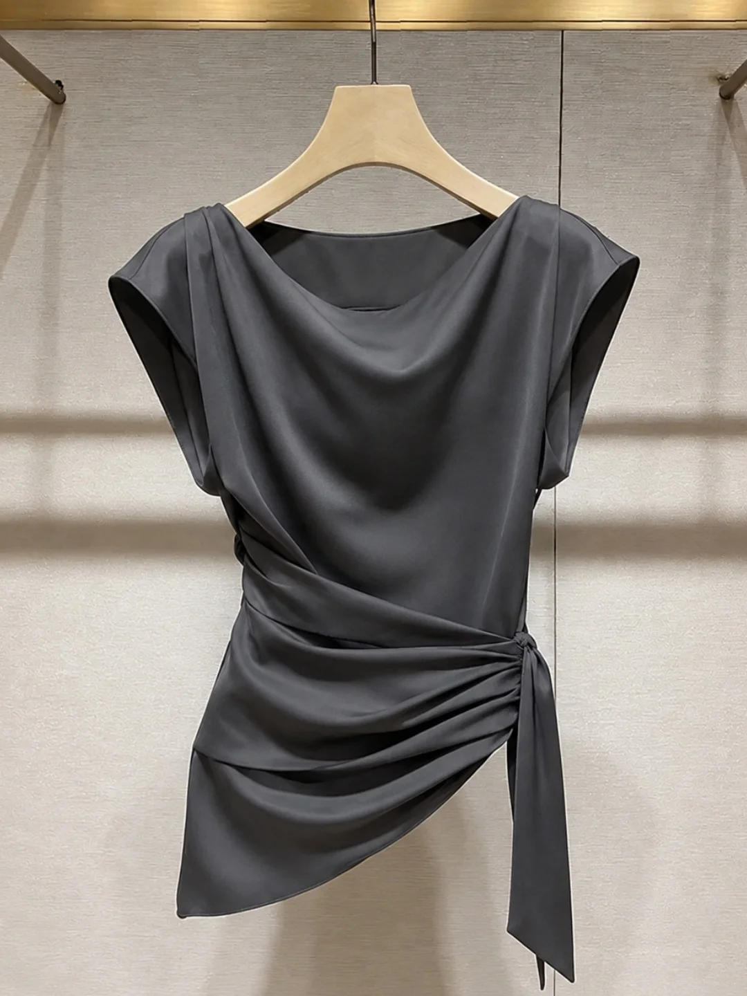 Elegant Belted Short Sleeve Shirt Korean Style Commute Pure Color Fashion Top Women Light Luxury Series Unusual Design Summer