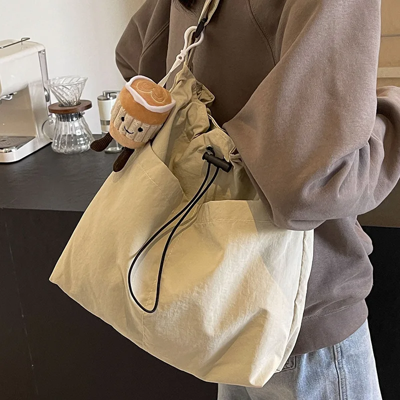 

Nylon Cloth Bag Women's Tote Bag Large Capacity Summer Crossbody New Versatile One-shoulder Class Commuter Bag
