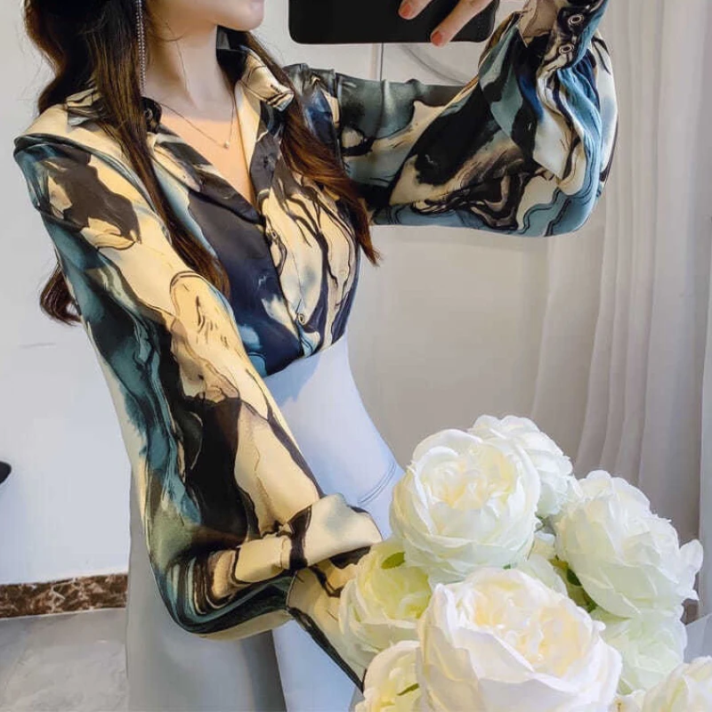 

Женская шифоновая блузка с отложным воротником, повседневная элегантная рубашка в Корейском стиле с абстрактными цветами и длинными рукавами, весна-лето 2023