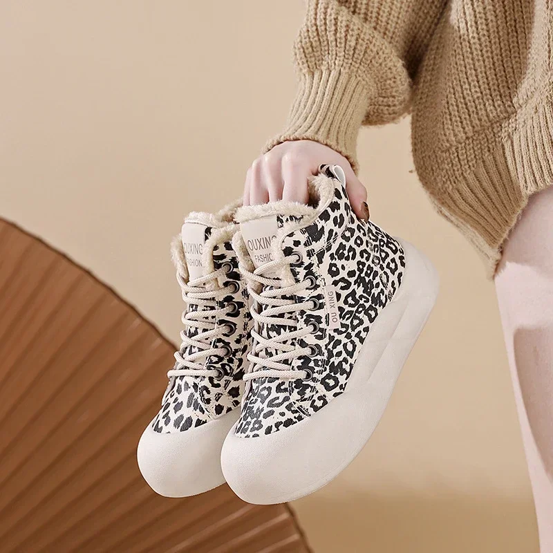 Winter Print Snow Cotton Shoes Women\'s Outdoor Leopard Casual Sports Velvet Cotton Shoes Thick-soled Warm Fur Boots Comfortable