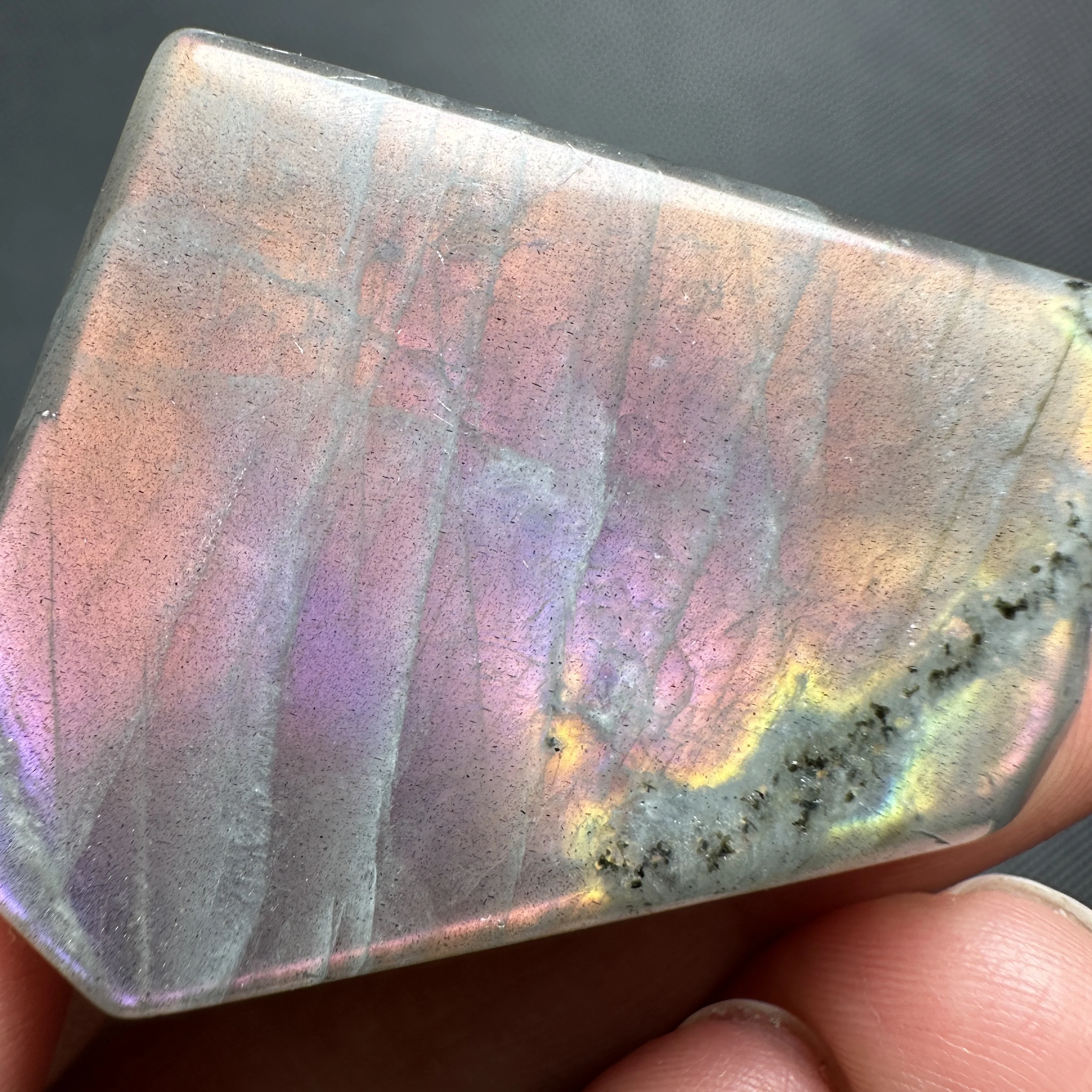 

Natural Purple Pink Flash Labradorite Polished Freeform Slab Crystal Healing Stone Reiki Meditation Home Decor Gemstone Specimen