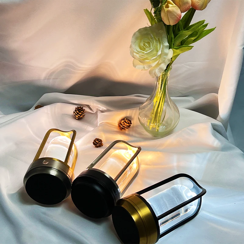 1 lampe de table en cristal à gradation continue - Lampe d'ambiance LED rétro tricolore avec chargeur USB, lampe de marché de nuit de style camping en plein air + lampe décorative de table de chevet de bar, lampe créative portable intérieure et extérieure