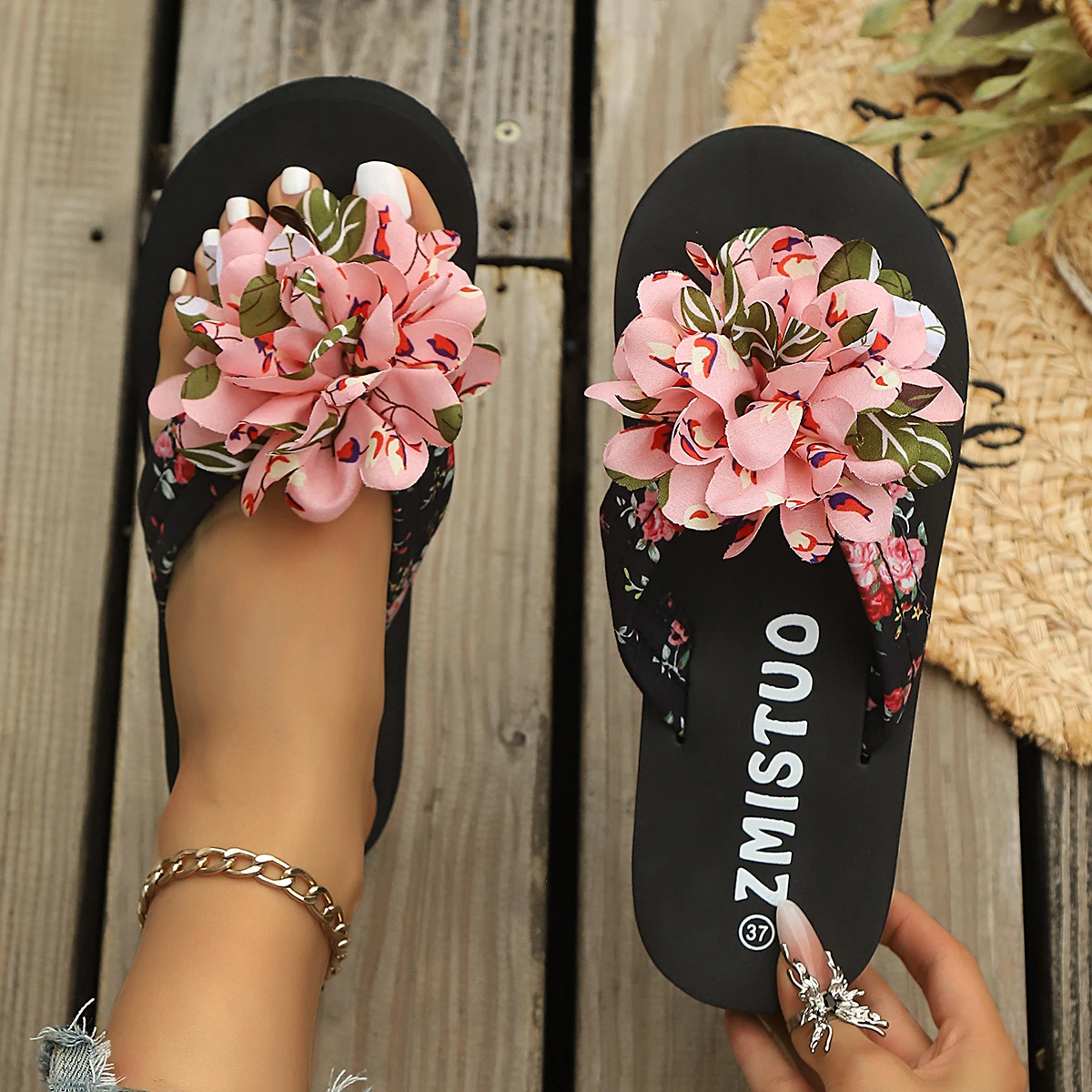 

Women Slippers Fashion Summer Flower Flip Flops Beach Slippers Non Slip Platform Shoes Lightweight Flat Sandals Slides Women