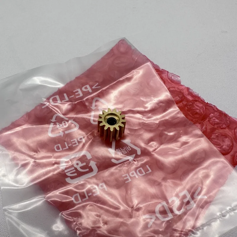 

2X CQ890-67091 CQ890-67108 Режущая шестерня каретки для HP DesignJet T100 T120 T125 T130 T520 T525 T530 T730 T830