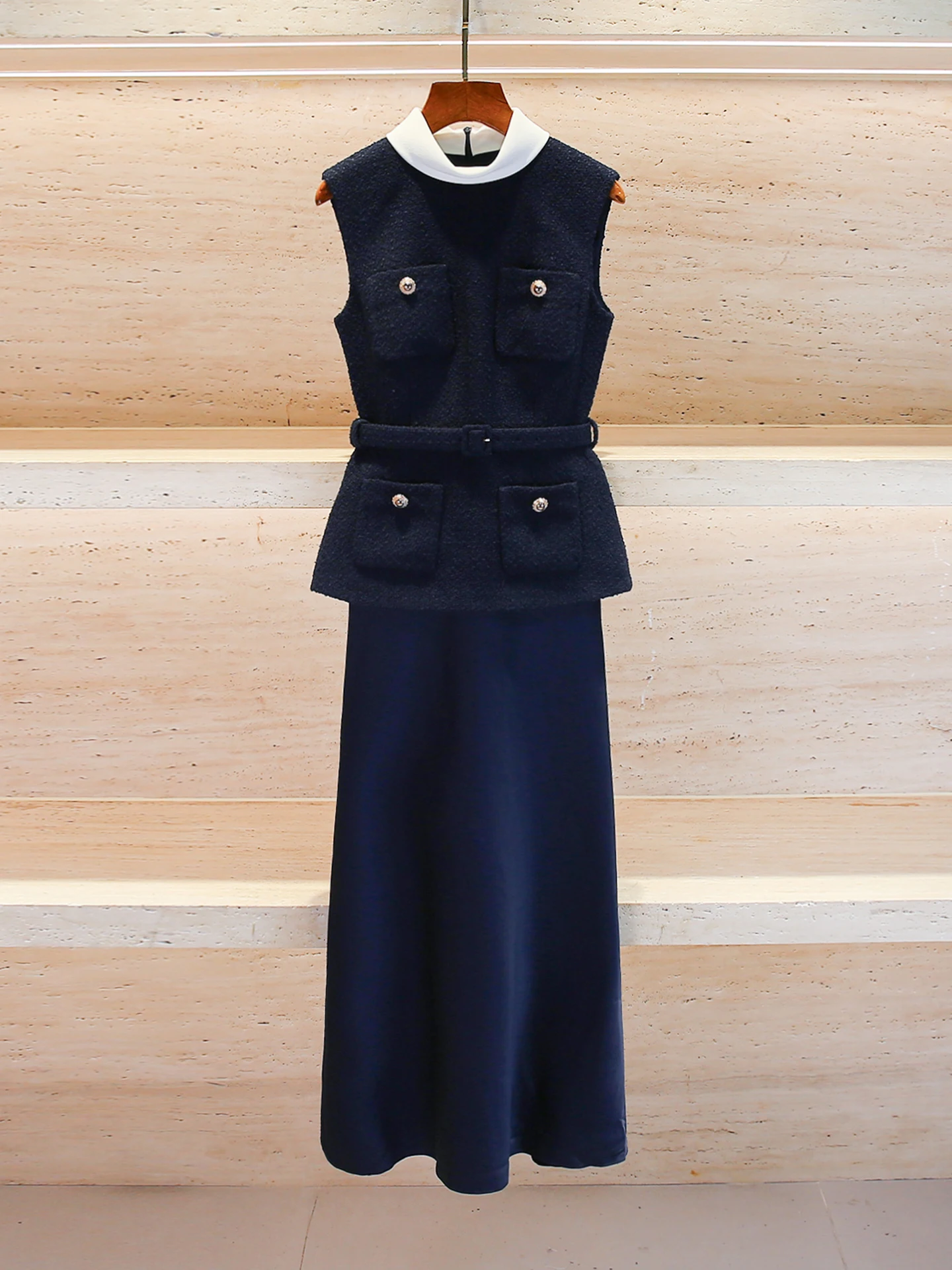 

High-End Women's Long Svel Dr Ele Sle Autumn Collection Button Detail High Waist A-Line Knitted Gown for Daily...