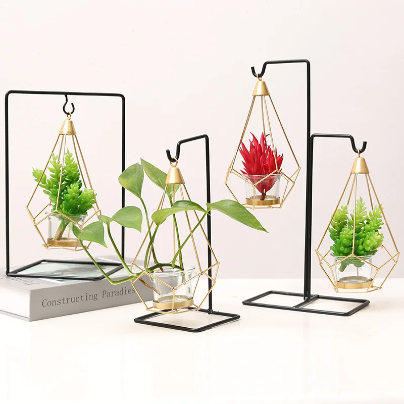 Modern Black Iron Candleholder - Rustic Chic Table Decor for Romantic Lighting Dinner Parties