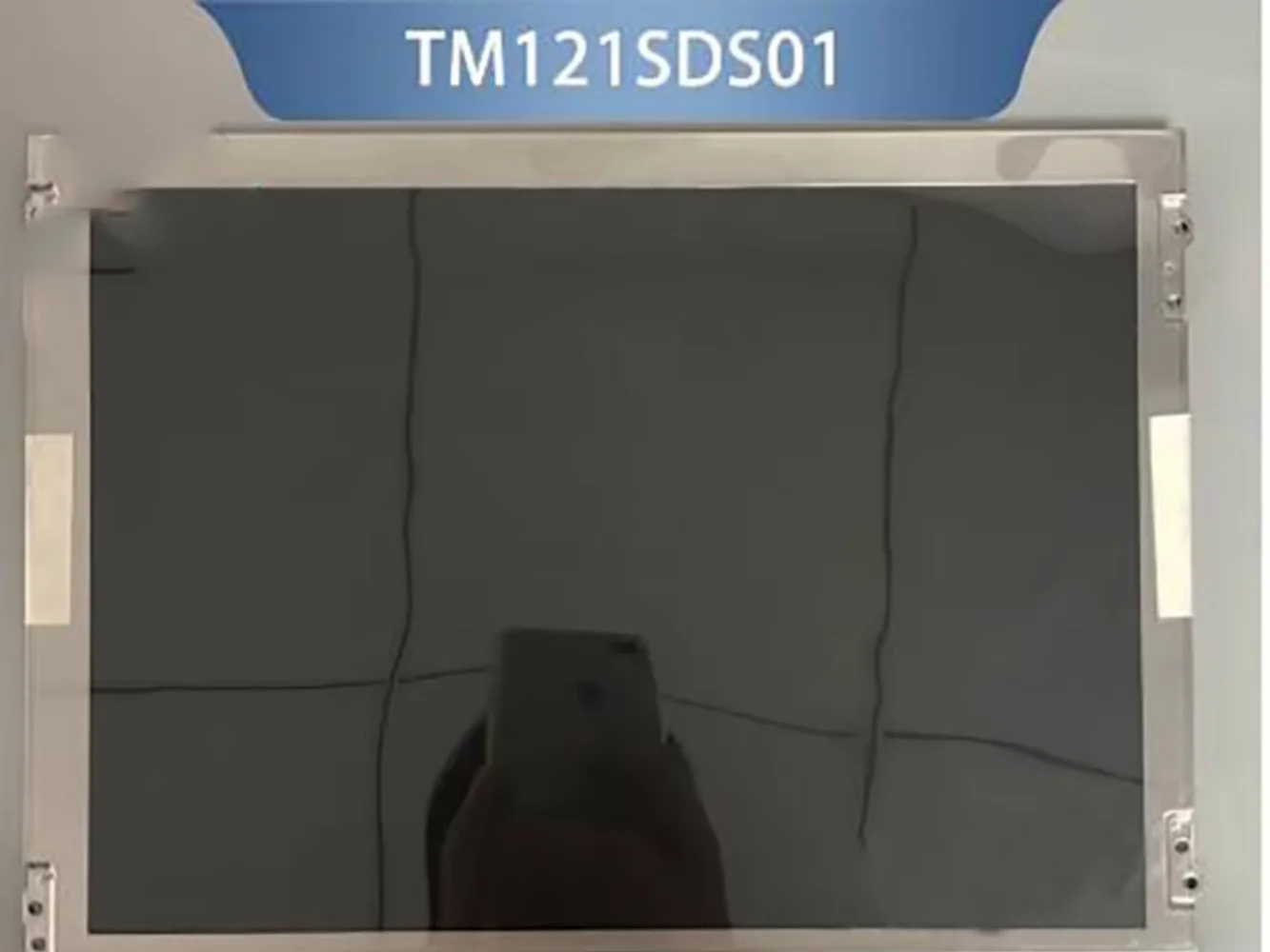 

TM121SDS01 Б/у ЖК-экран TM121SDS01