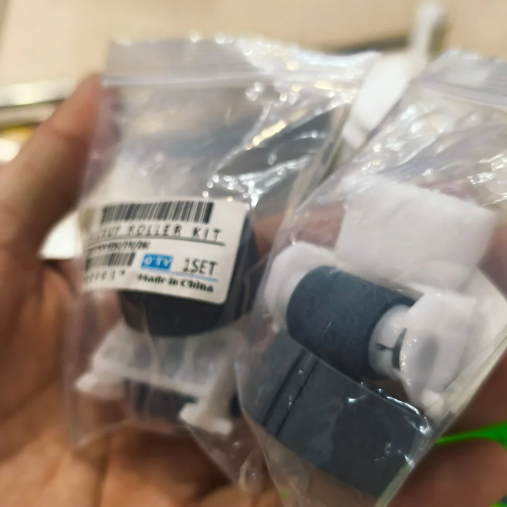 

10X1447353 1466932 РОЛИК ДЕРЖАТЕЛЯ ВАЛА в сборе для EPSON L800 L801 L805 L810 R270 R285 R290 R295 R360 R390 T50 T59 T60 P50