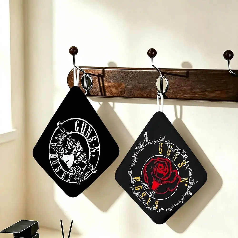 G-Guns N Rock Band R-Roses Kitchen Hand Towel Soft Absorbent Bathroom Hanging Towel Cartoon Kids Wipe Handkerchief