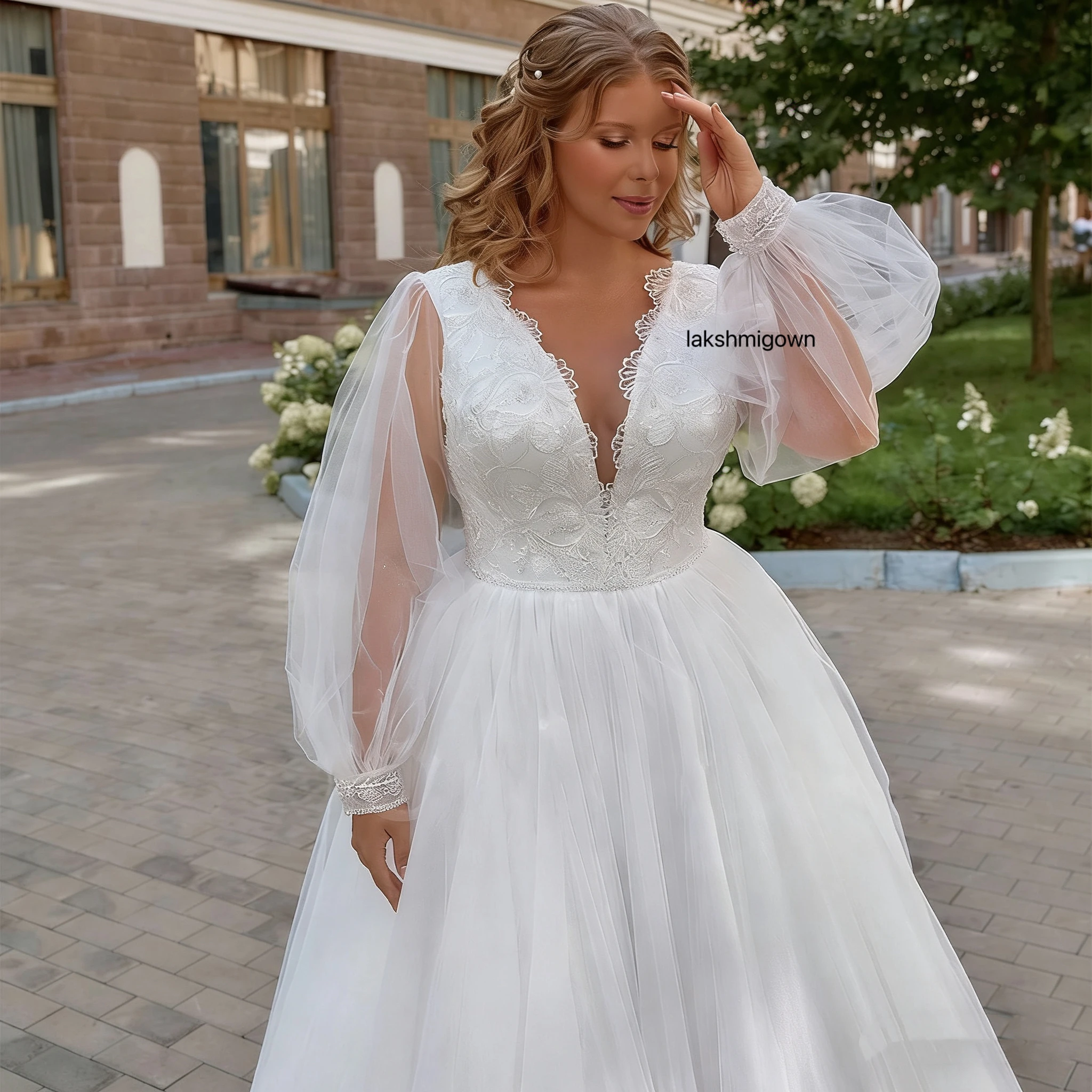 Lakshmigown Plus Size Langes Hochzeitskleid Puffärmel V-Ausschnitt Schleppe A-Linie Tüll Robe De Mariage Brautkleid Maßanfertigung – Detail 7