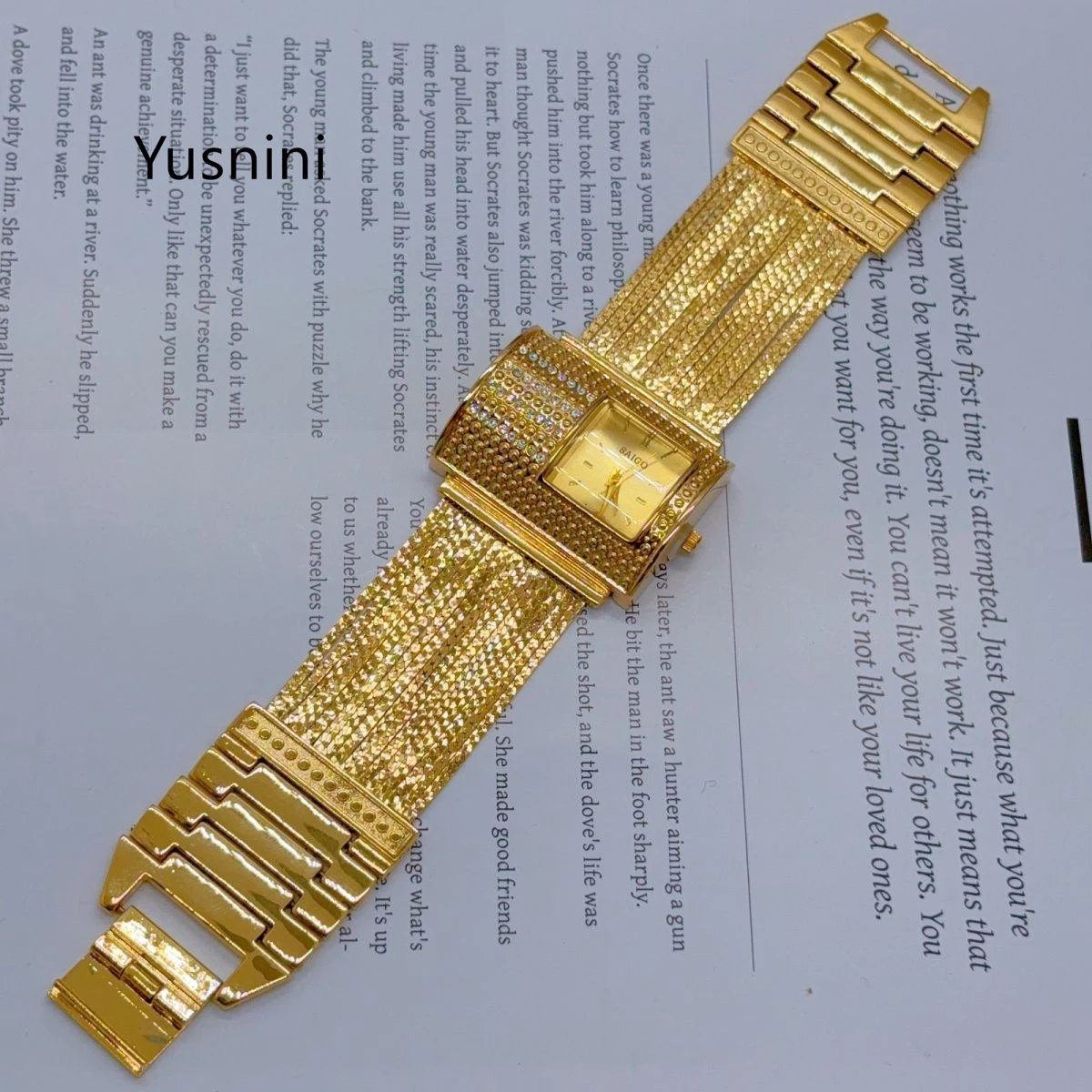 

Fashion Dubai 2026 New Personalized Watch Wedding Anniversary Gift Waterproof Watch YY10954
