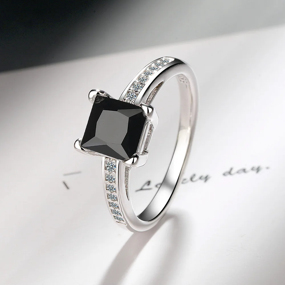 Women's 925 Sterling Silver Zircon Cocktail Ring, Elegant