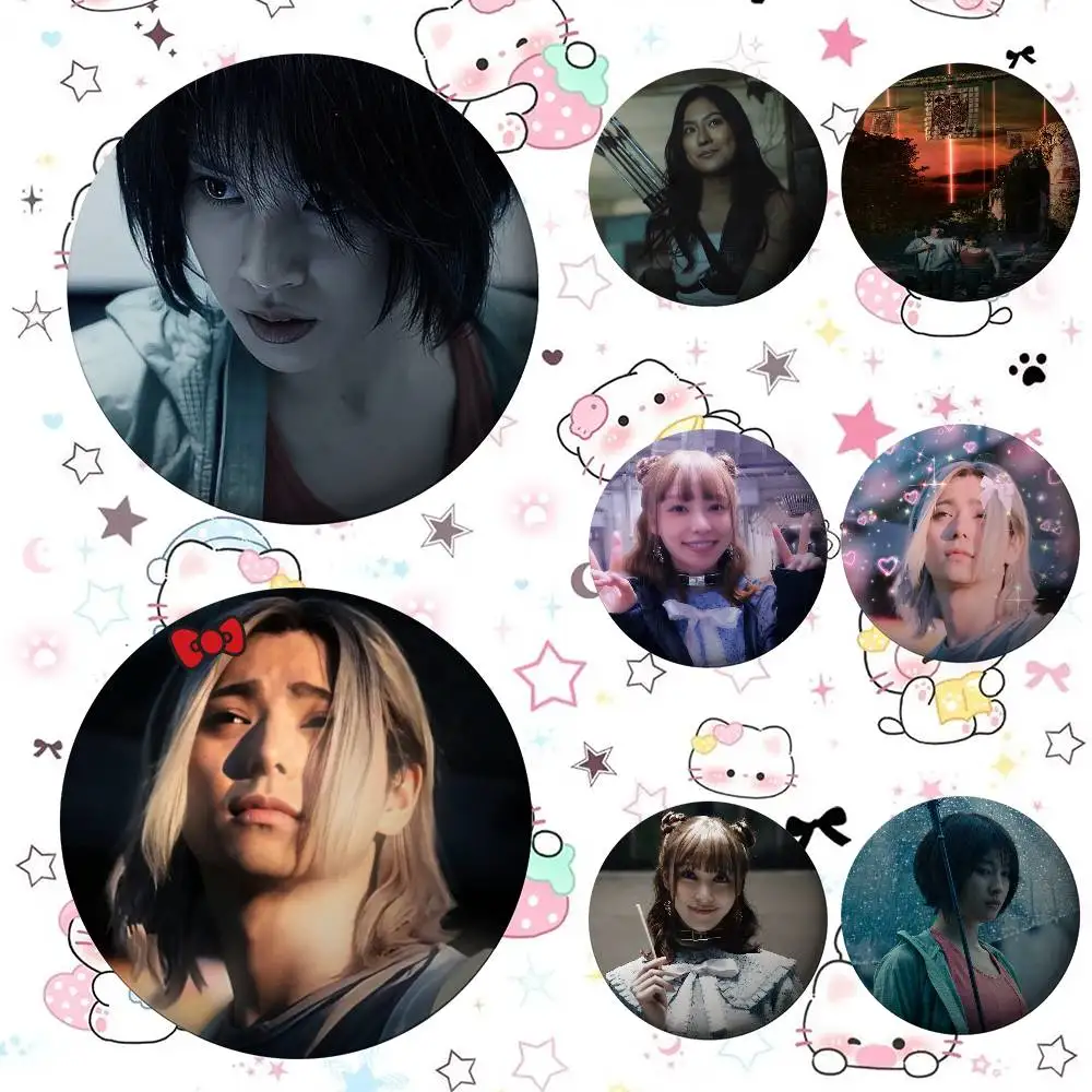 

TV A-Alice In Borderland Badges Fans' Cartoon Lapel Pins Brooch Emblem Trinkets Gifts Folks Backpack Decor Jewelry Pieces