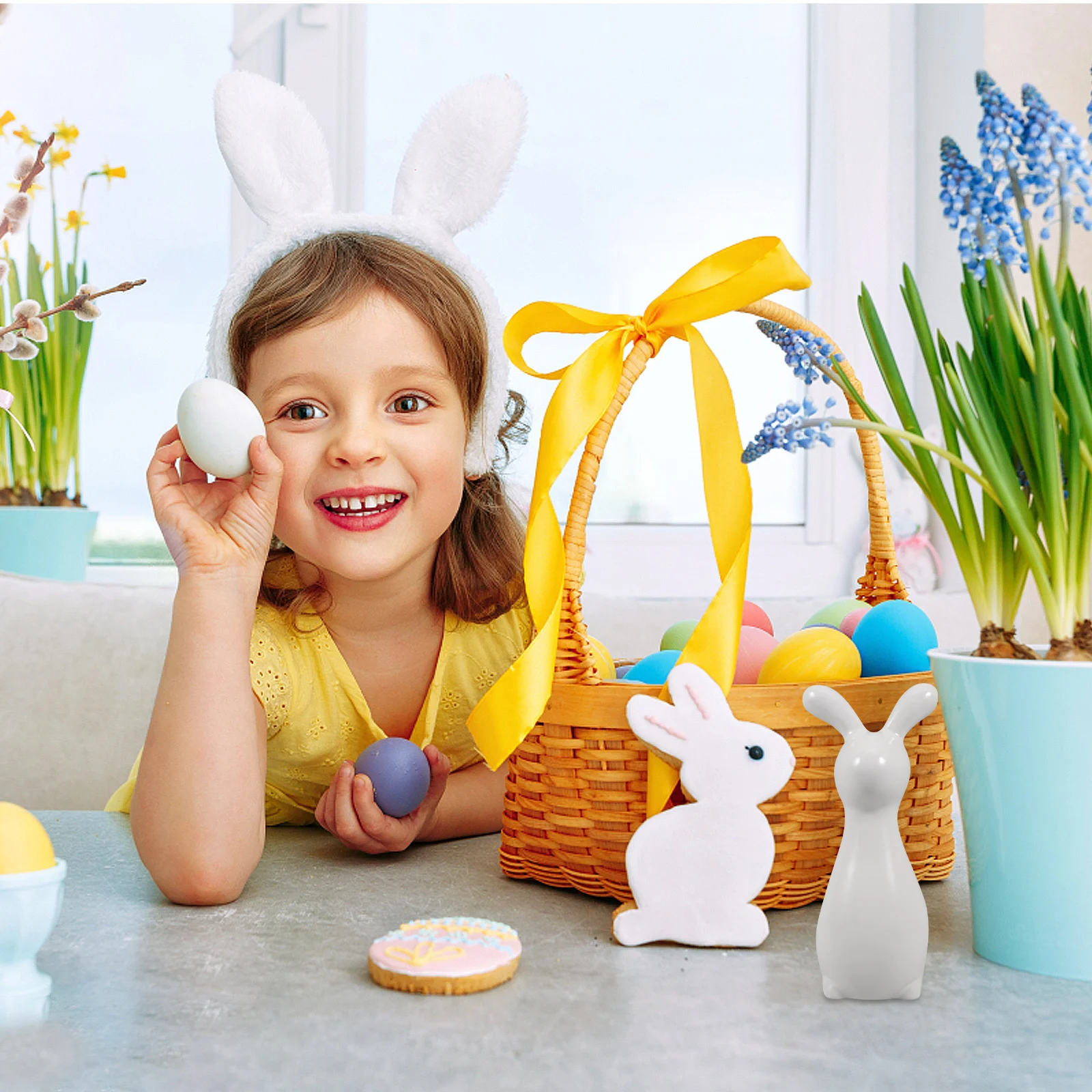 

Ceramic Bunny Decoration White Porcelain Rabbit Sculpture Size S Modern Home Table Shelf Centerpiece Easter Spring Animal Bunny