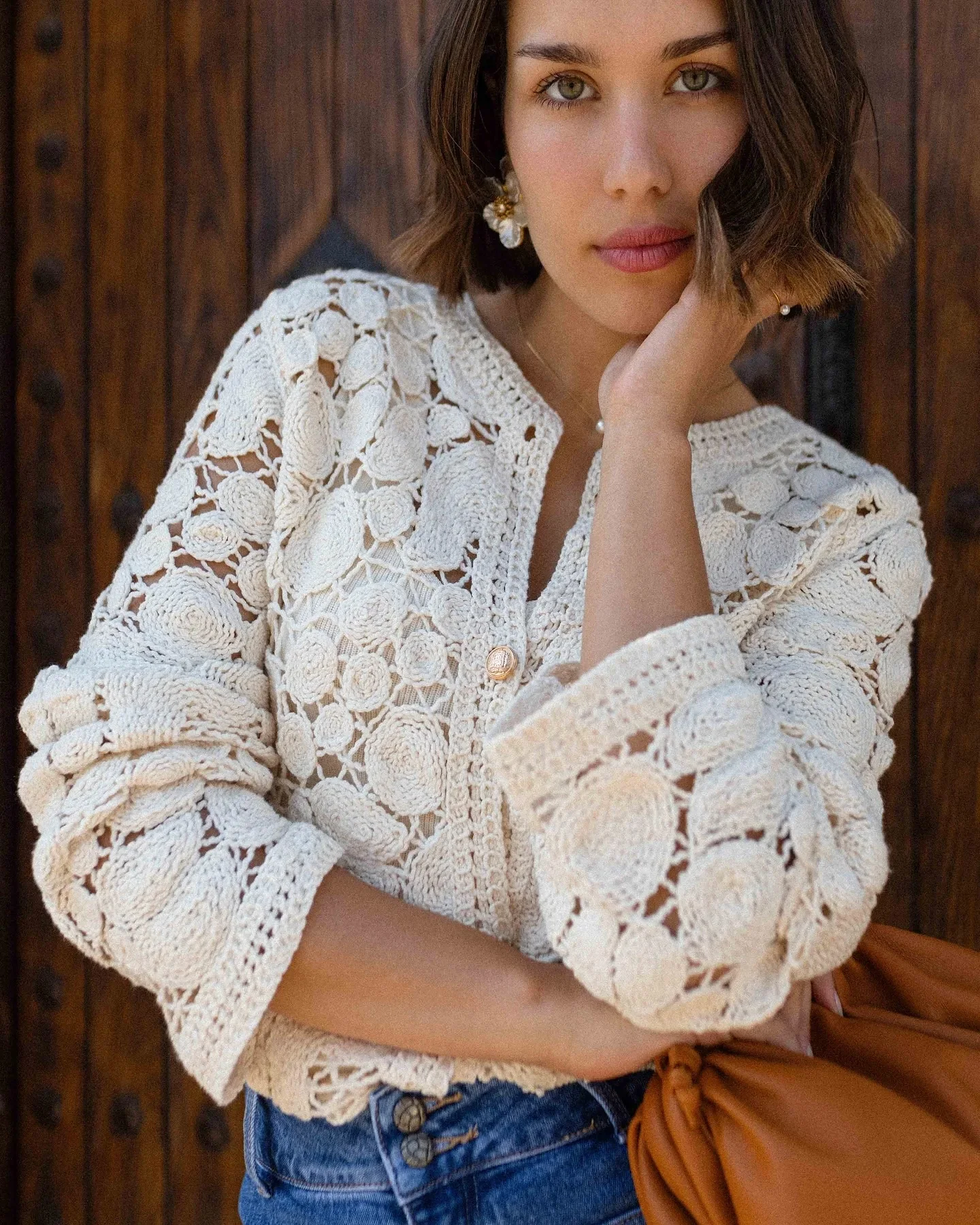 

Women Fashion Hollow-out Flower Tops Casual Round Neck Full Sleeve Single-breasted Loose Short Jacket New Lady Commute Wear