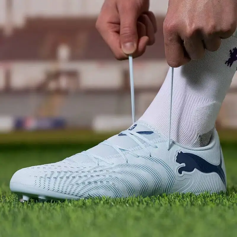 zapatos-de-futbol-puma-future-7-play-mg-108984-03-botas-de-entrenamiento-para-hombre-con-tacos-para-cesped-artificial