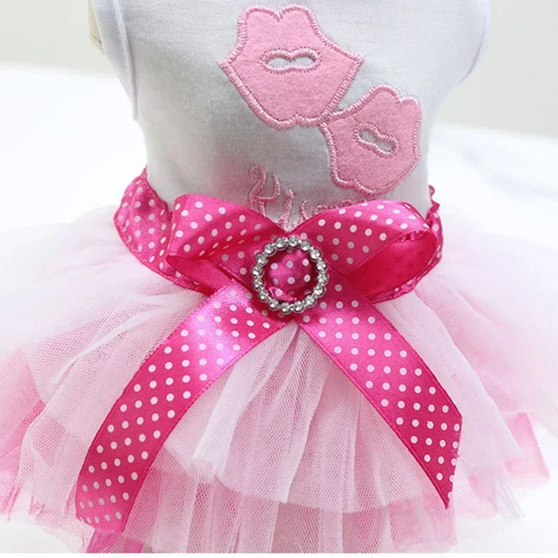 Vestido de verano para perro y gato, falda de encaje para mascotas, ropa a rayas para Chihuahua, ropa de princesa para cachorros, accesorios para