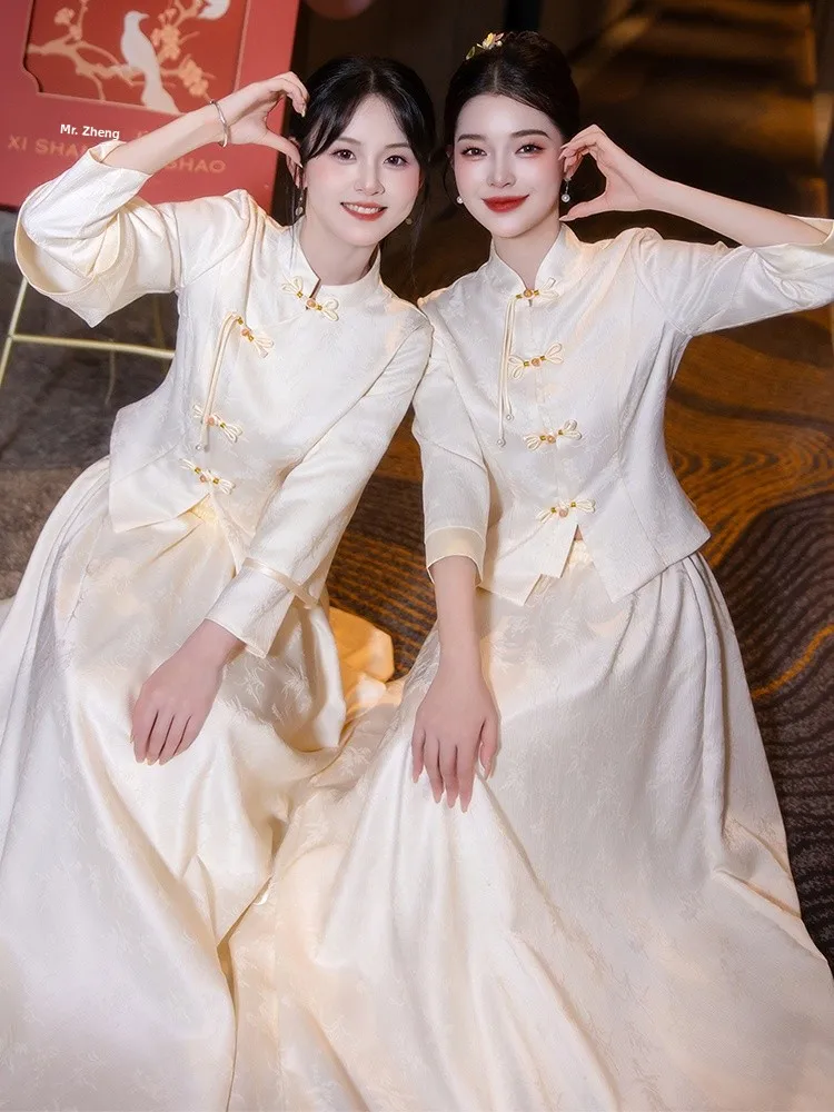 

Новое китайское платье цвета шампань для подружек невесты, женское, зима 2025, элегантное, для повседневной носки, для помолвки и торжеств