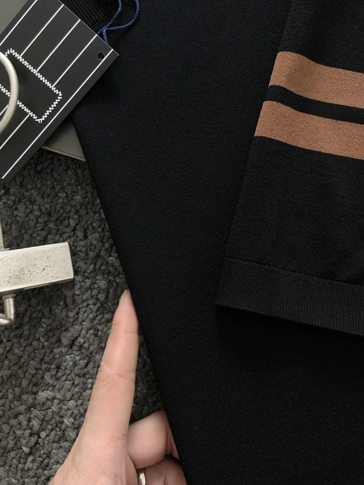 

Футболка Ele Striped Color Blo round Ne ort Sve, мужская повседневная удобная деловая универсальная футболка китайского бренда Faion...