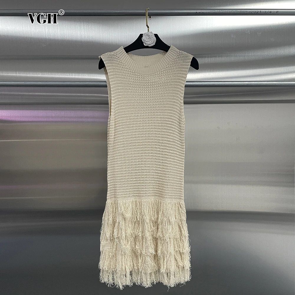 VGH Solid Hollow Out Knitted Dress For Women O Neck Sleeveless High Waist Spliced Raw Edge Design Temperament Sundresses Female