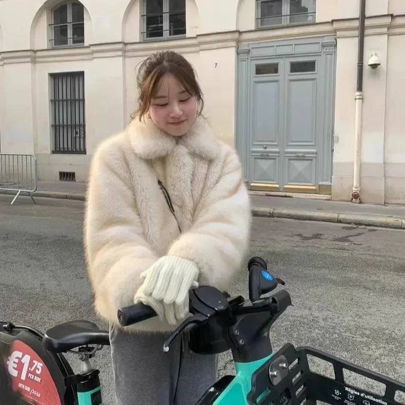 Eco-Friendly Short Fur Jacket with Stand Collar Lazy New Year Celebration Women's Outerwear Thickened Long Sleeve Coat