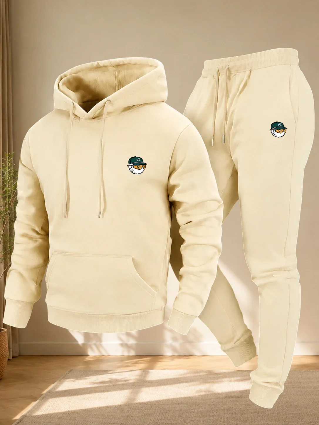 The Best-selling Men's Casual Sports Hooded Sweatshirt and Pants with Printed Patterns, Suitable for Daily Wear