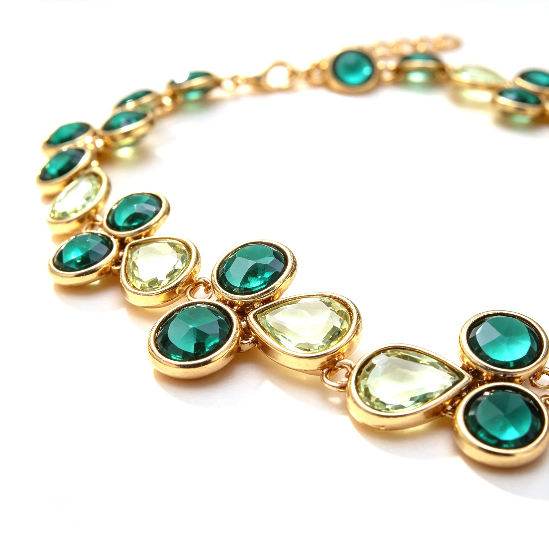 Persönliche, farbenfrohe Tropfenform-Kristall-Strass-Choker-Halskette für Damen, Statement-Schmuck für Bankette und Partys, Halsaccessoires – Detail 10