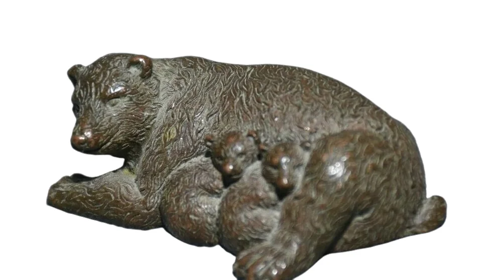 

2.4 inch old Chinese red copper feng shui mother and son brown bear sculpture