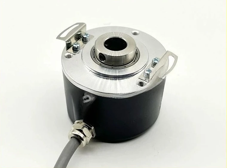 

ZST5208-001G-600BZ1-12-24F Фотоэлектрический поворотный энкодер Инкрементальный