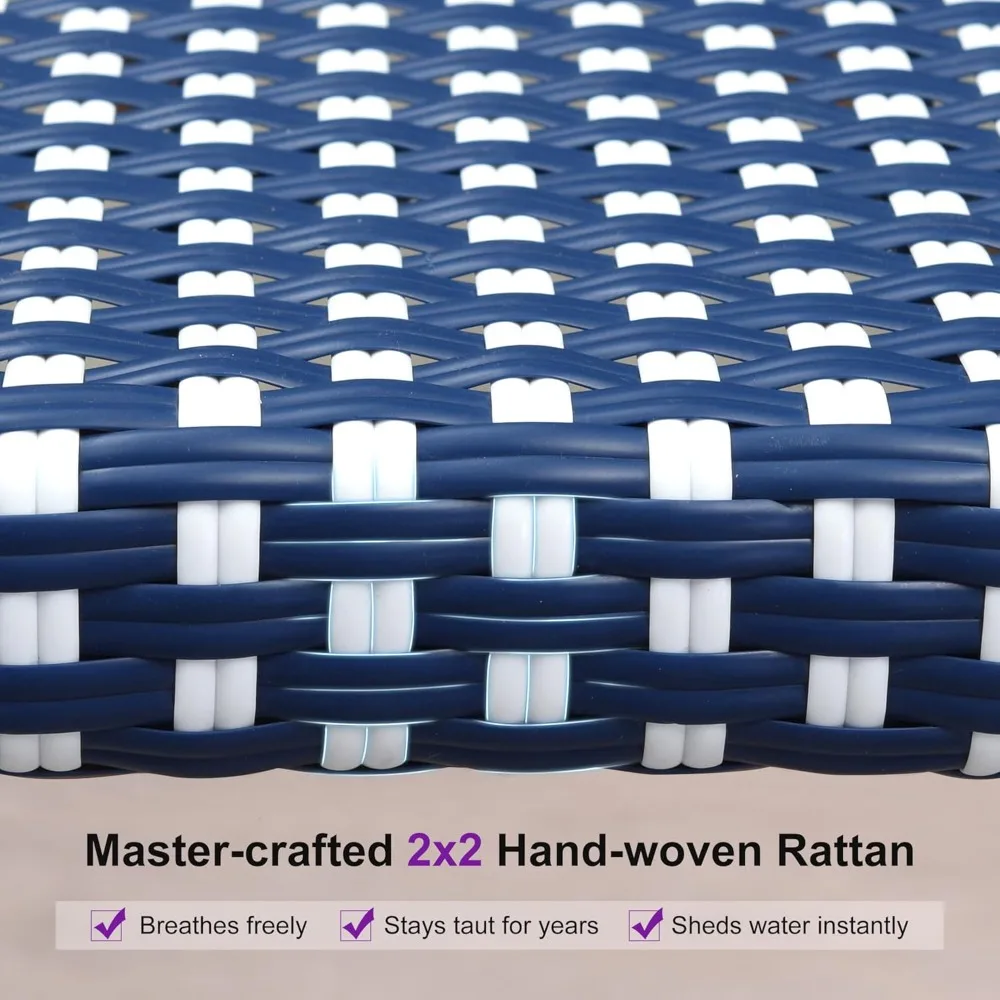 مقاعد مرتفعة للاستخدام الخارجي، مجموعتان من مقاعد وكراسي بار الروطان في فناء الريف الفرنسي، مع لمسة نهائية من خشب الساج #5