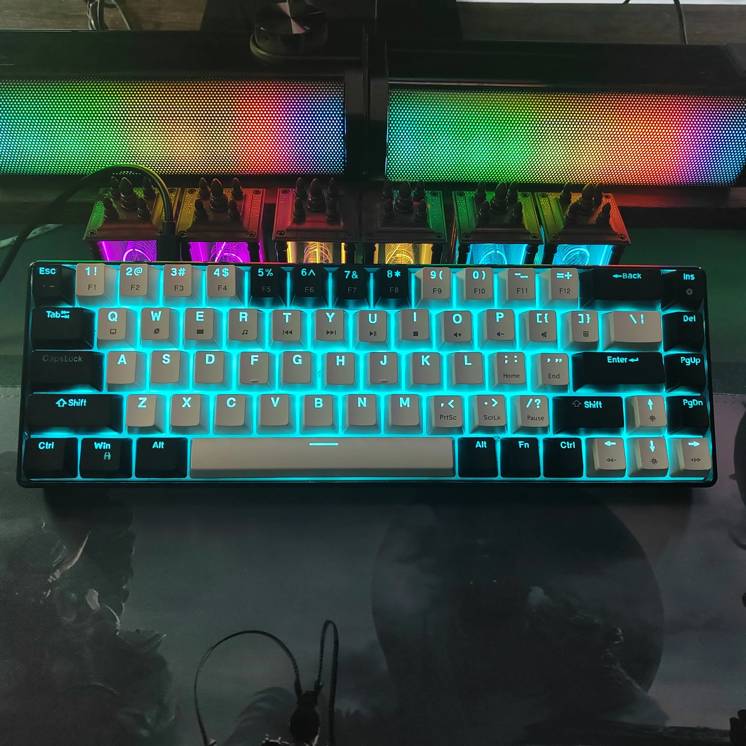 

Compact HXSJ 68-key mechanical gaming keyboard ice blue lighting backlit mini portable 60% wired keyboard for laptop pc Mac