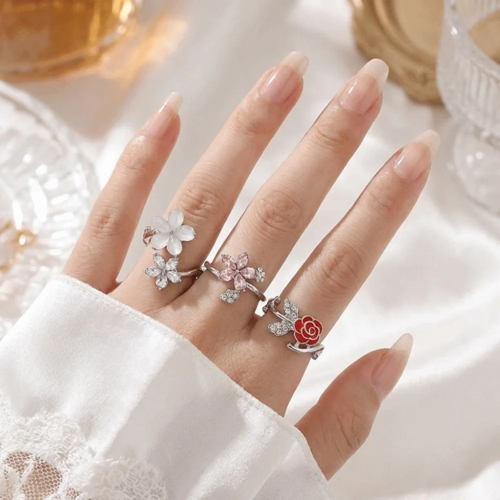 4pcs Gold Tone Open Ring Set Adjustable Open Design Smooth Round Pearls Geometric Stackable Rings Clear Zircon Inlays