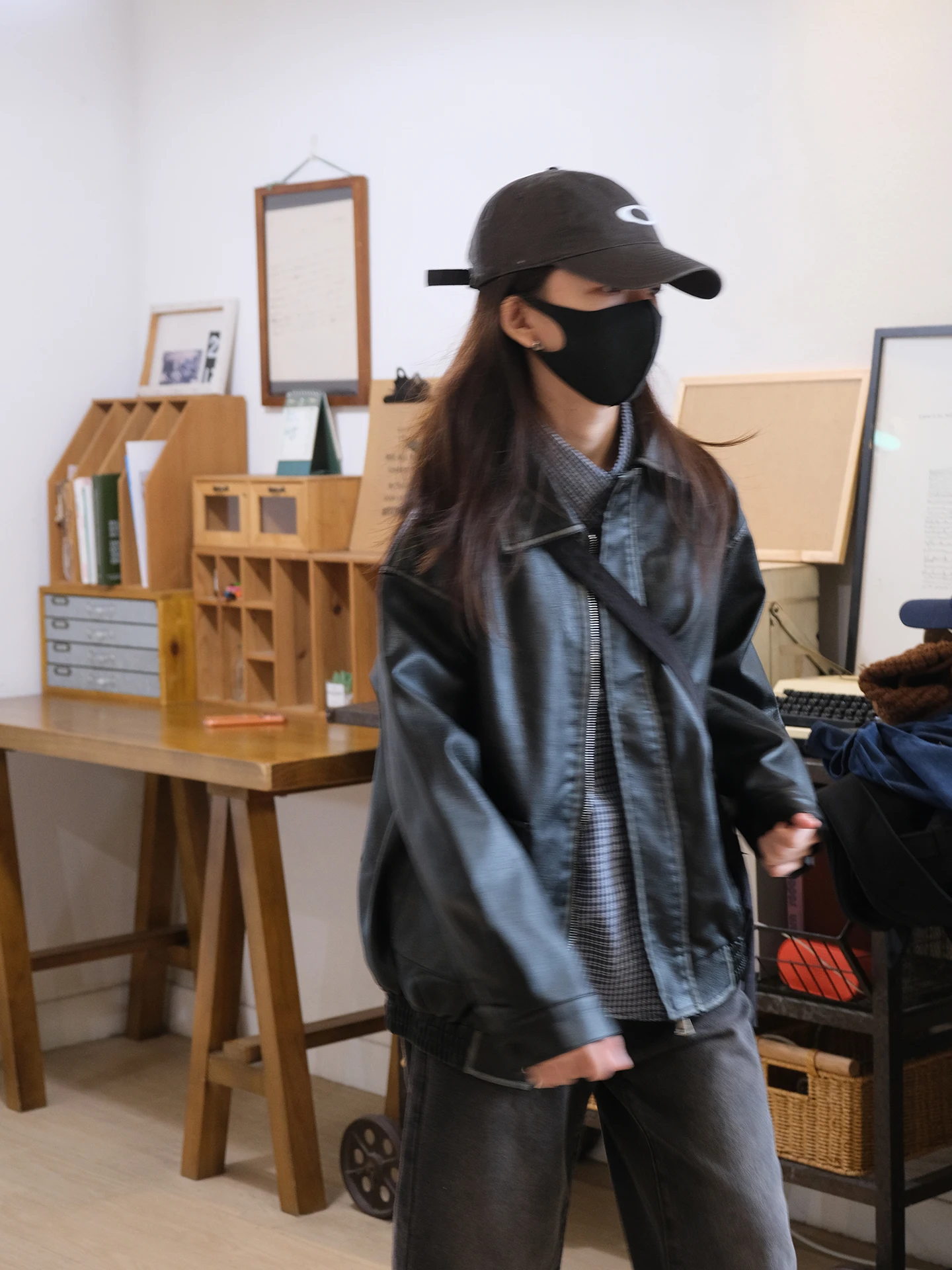 여성용 블랙 가죽 재킷 캐주얼 스타일 긴팔 지퍼 여밈 가을 아우터 스몰 사이즈 3세용