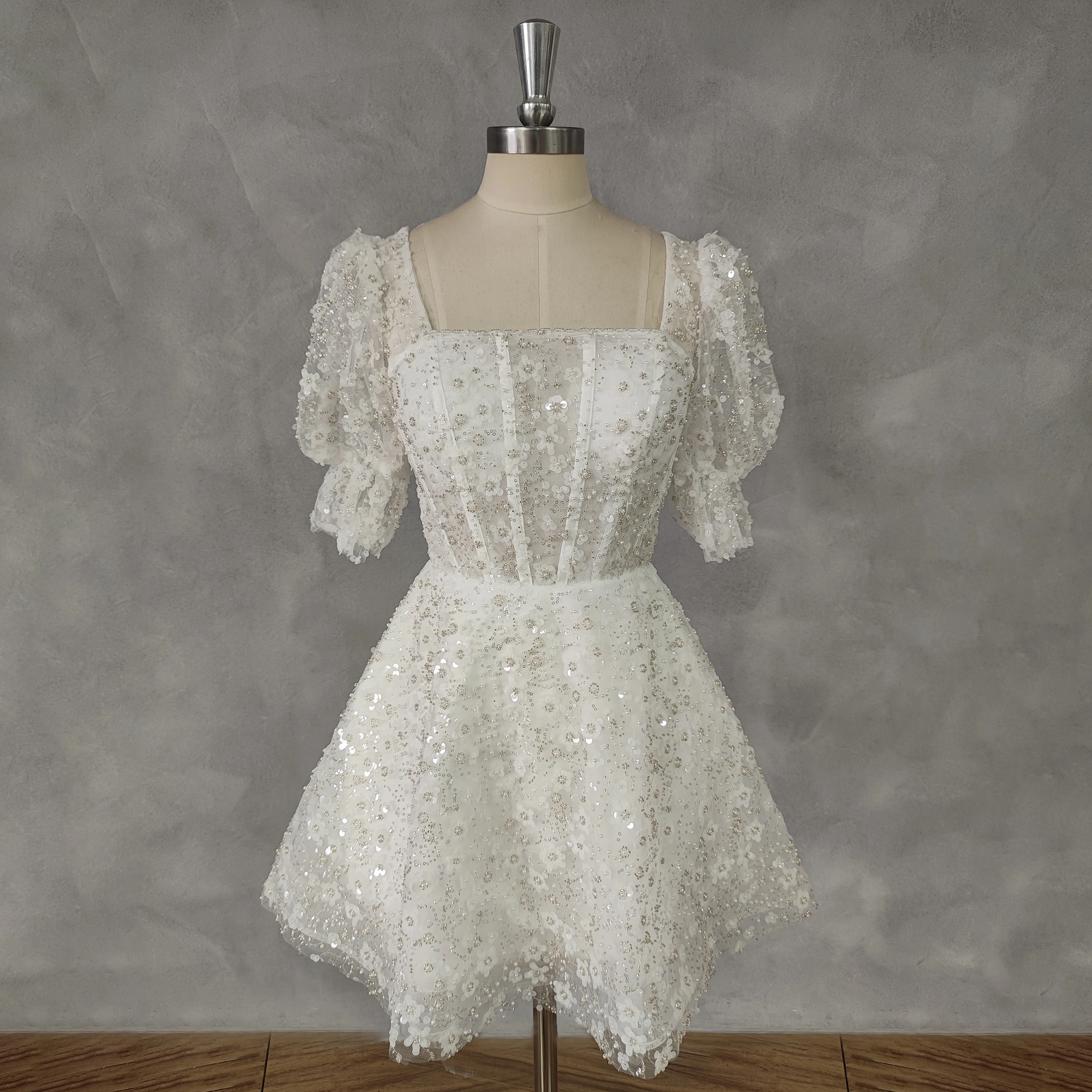 

DIDEYTTAWL Puff Sleeves Square-Neck Applique Tulle Mini Wedding Dress For Women A-Line Zipper Back Short Above Knee Custom Made