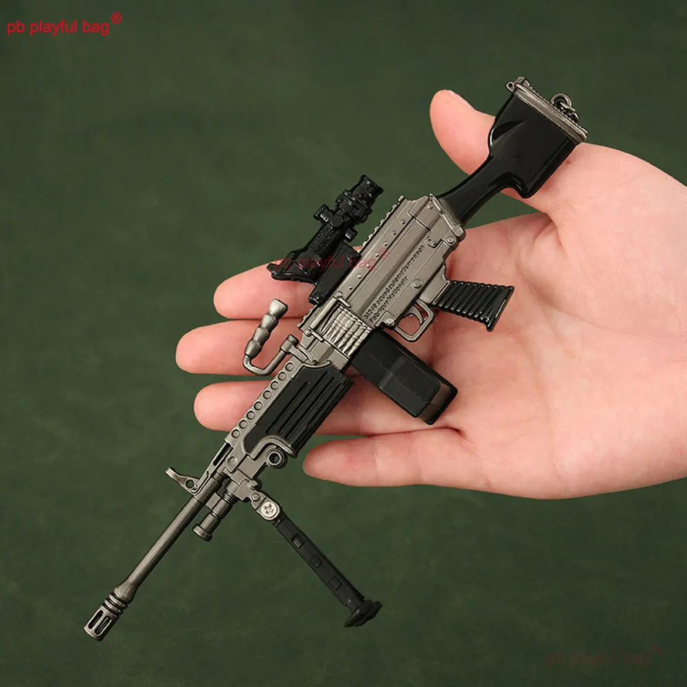 18cm Mini Toy Gun Metal Keychain Action Figure M249 Light Machine Gun Model Children\'s Toys CS Game Gift Decorative HG336